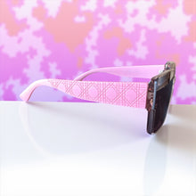 Load image into Gallery viewer, Ms. Playful
