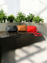 Load image into Gallery viewer, Easy Grab (Small)
