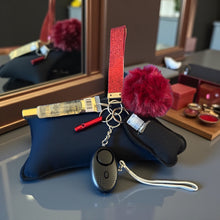Load image into Gallery viewer, 7 pcs Glitter Safety Keychain
