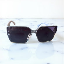 Load image into Gallery viewer, Ms. Playful
