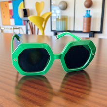 Load image into Gallery viewer, Ms. Carolina
