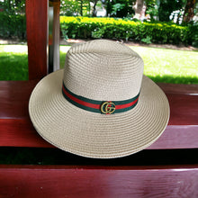 Load image into Gallery viewer, OG&#39;S Green/Red Band Brim Fedora Straw Hat
